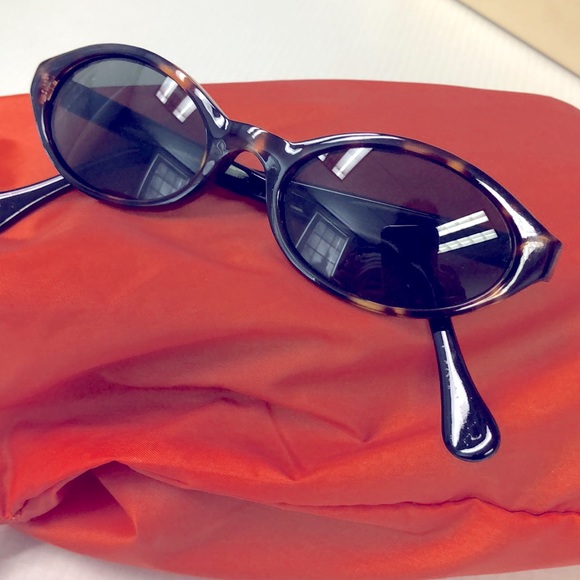 The Limited sun glasses - Picture 7 of 9